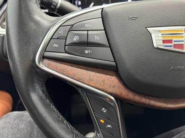 Used 2022 Cadillac XT5 Premium Luxury w/ Technology Package FWD image 22