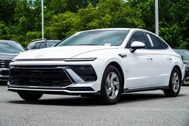 Certified 2025 Hyundai Sonata SE FWD image 8