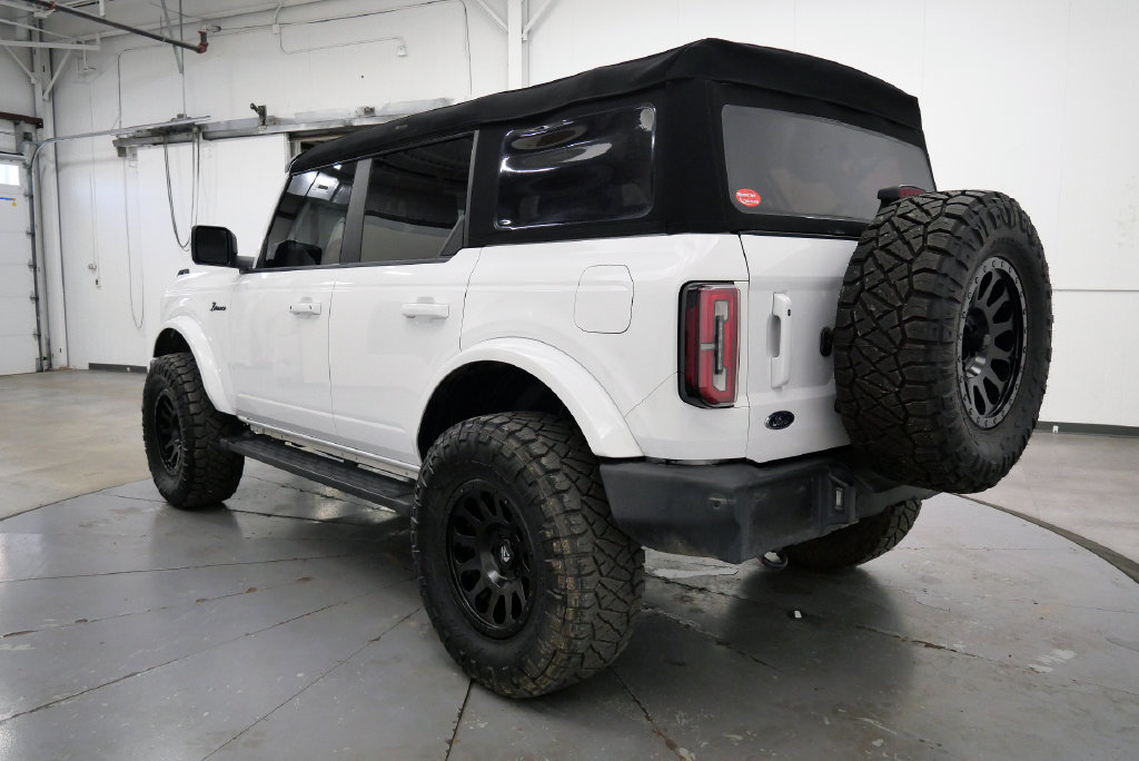 Used 2024 Ford Bronco Outer Banks AWD/4WD image 6