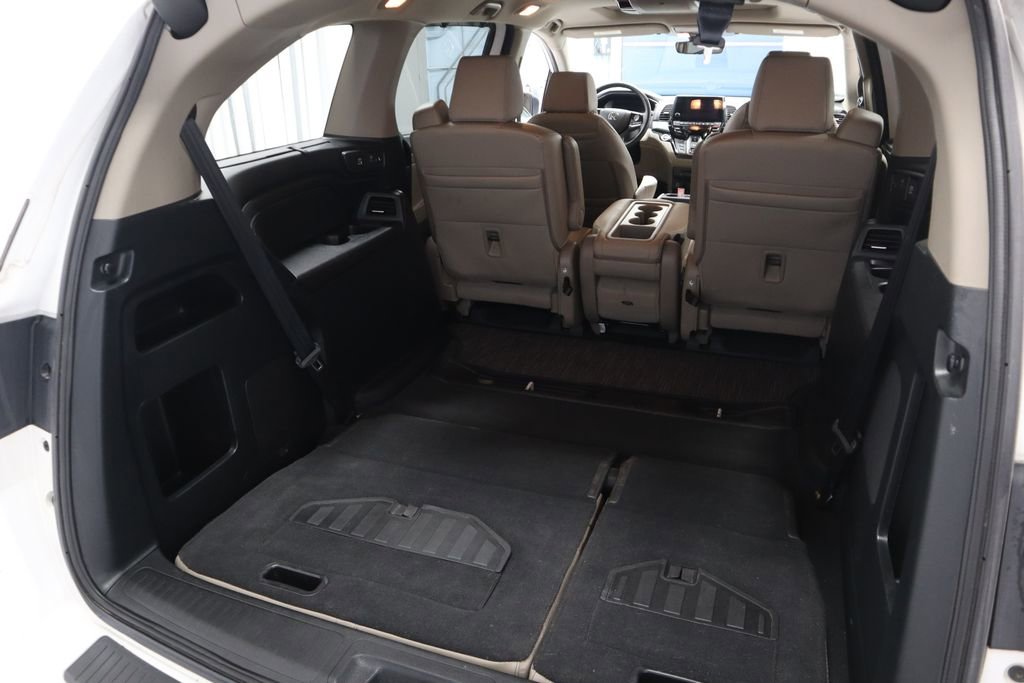 Used 2023 Honda Odyssey Touring image 17