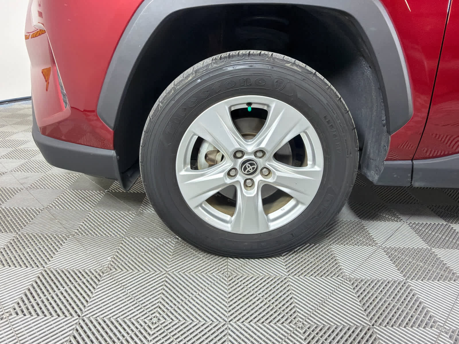 Used 2021 Toyota RAV4 XLE image 10