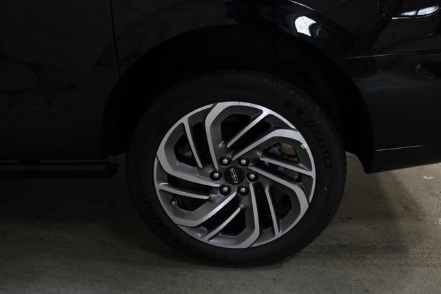 New 2026 Lincoln Navigator L Reserve AWD/4WD image 56