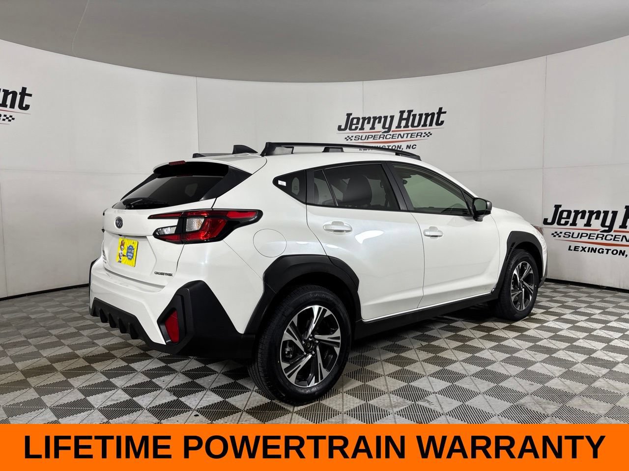 Used 2025 Subaru Crosstrek 2.5i Premium AWD/4WD image 6