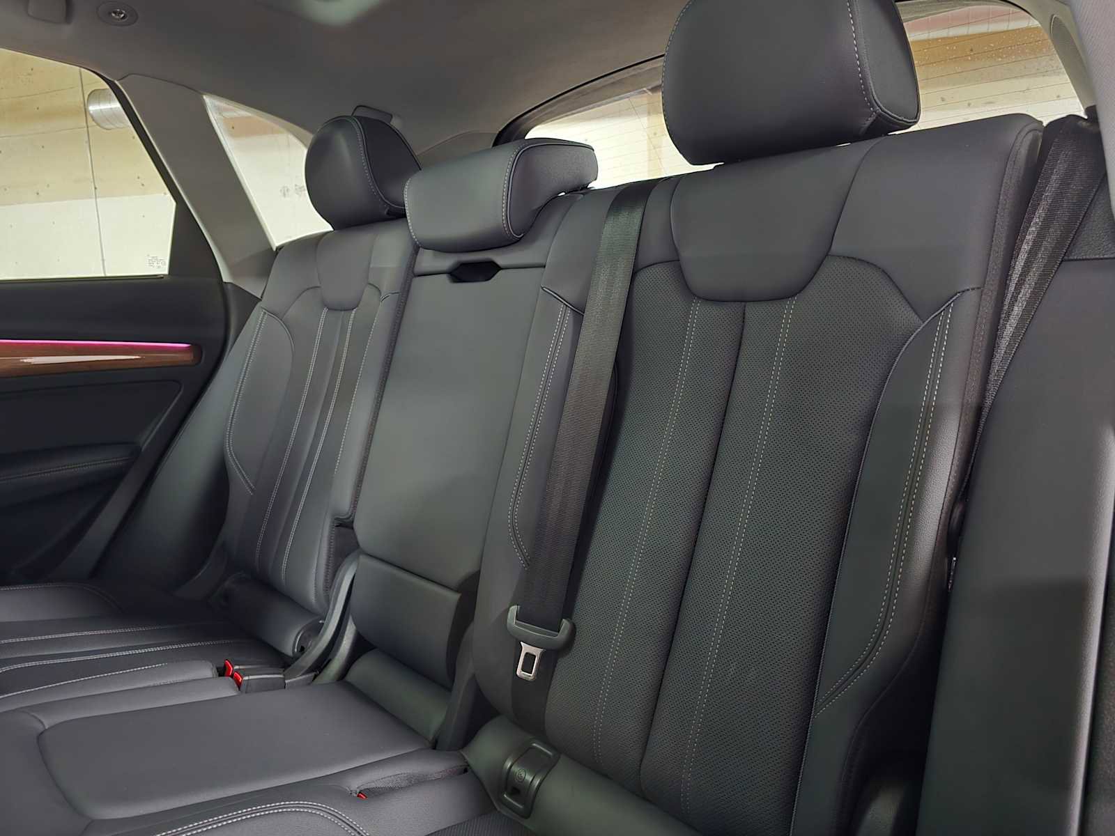 Used 2021 Audi Q5 e Prestige w/ Prestige Package image 19