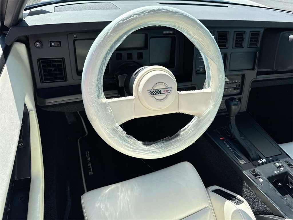 Used 1988 Chevrolet Corvette Coupe image 23