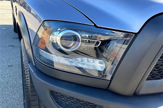 Used 2024 RAM 1500 Classic Warlock image 32