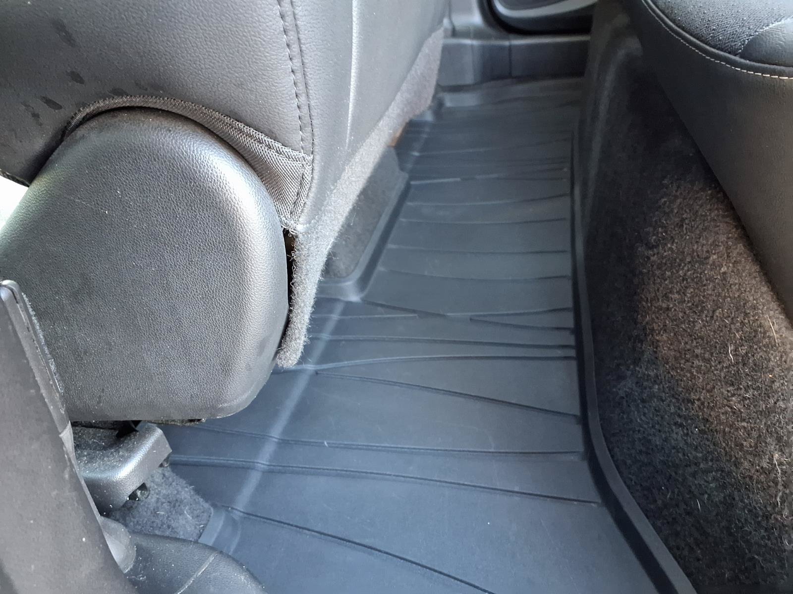 Used 2022 Buick Encore GX Preferred w/ Cold Weather Comfort Package FWD image 29
