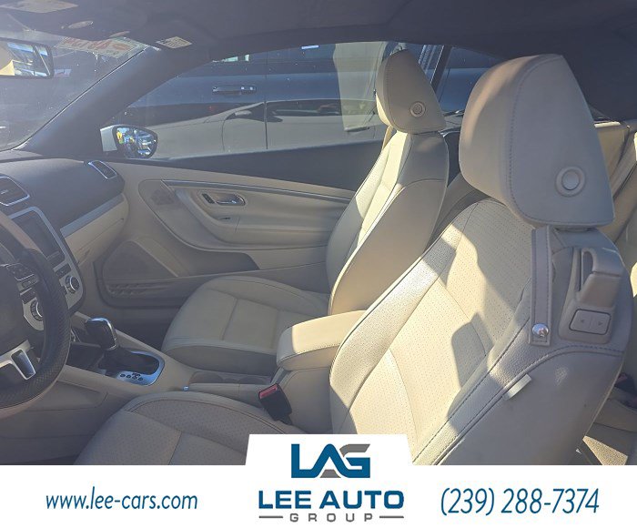 Used 2013 Volkswagen Eos Komfort FWD image 2