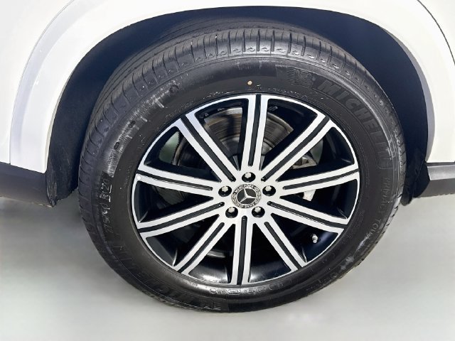 Used 2026 Mercedes-Benz GLE 350 4MATIC w/ Driver Assistance Package image 32