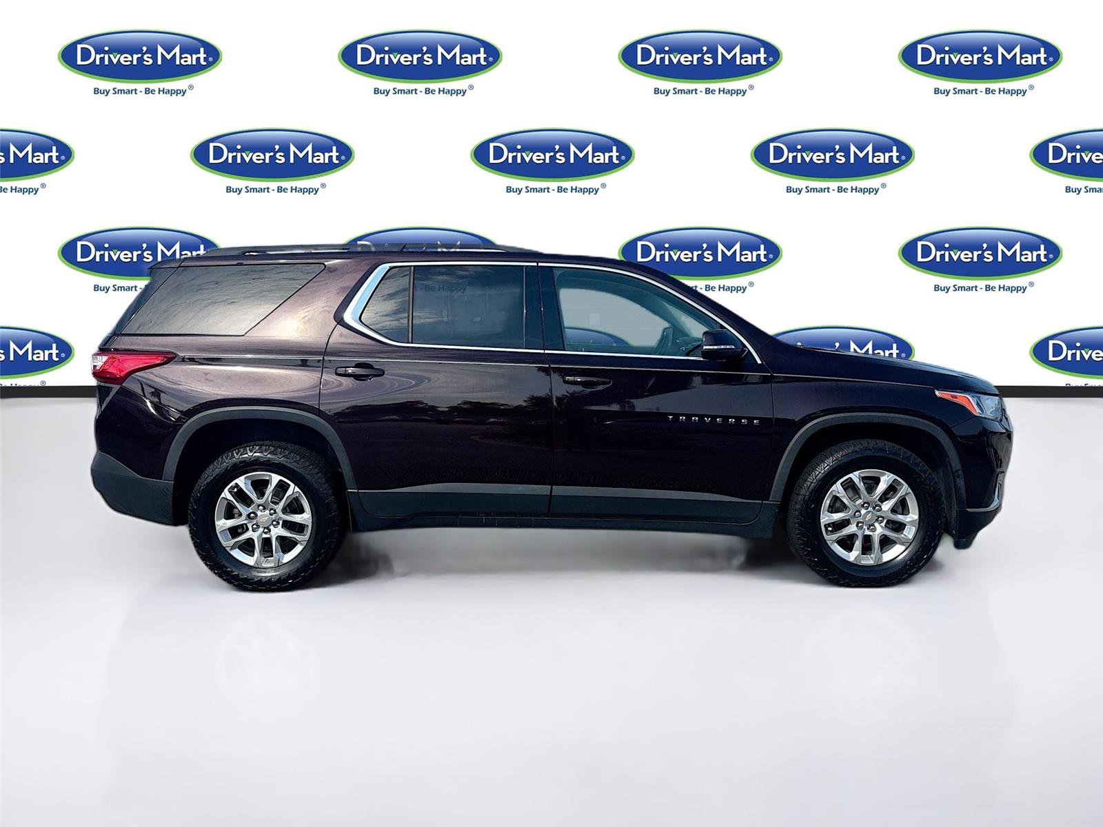 Used 2020 Chevrolet Traverse LT image 9