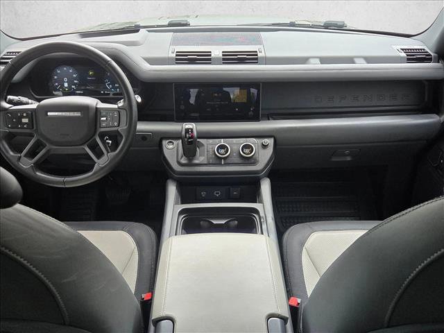 Used 2024 Land Rover Defender 110 X-Dynamic SE image 19