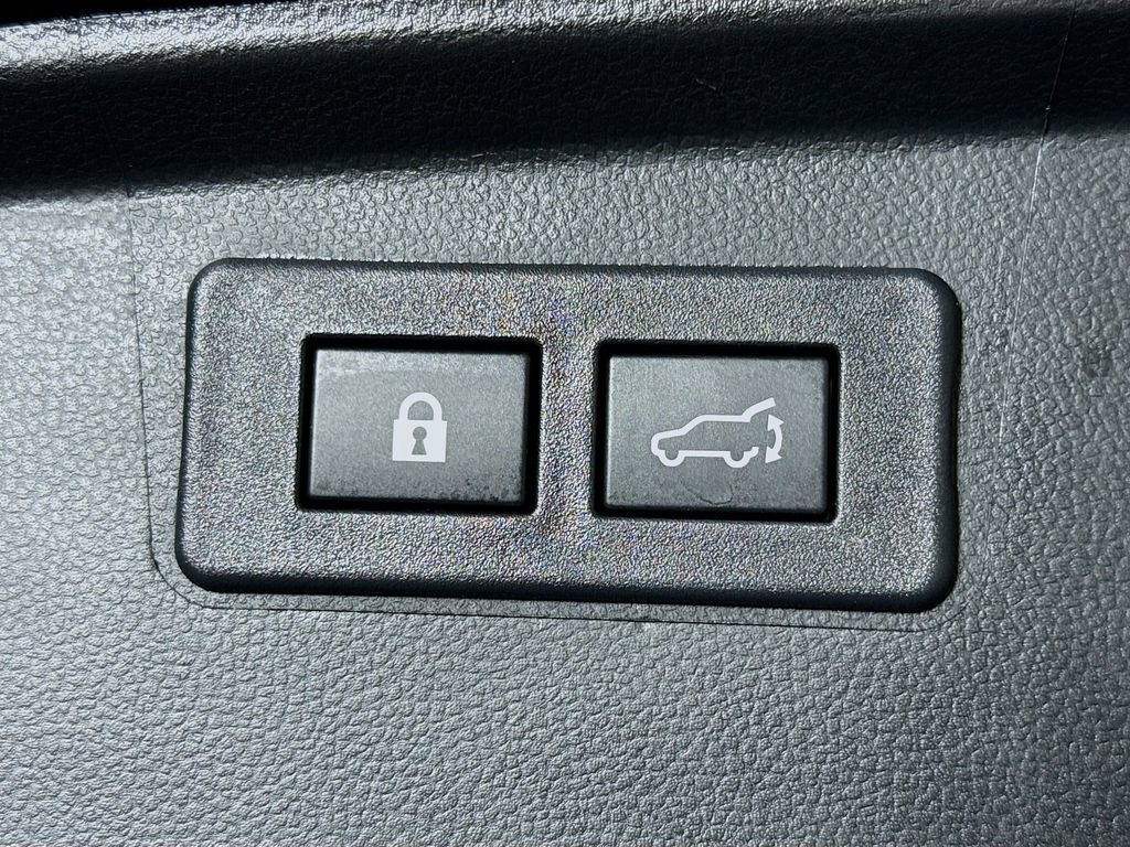 Certified 2025 Subaru Outback Premium w/ Popular Package #1 image 30