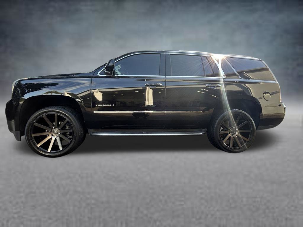 Used 2017 GMC Yukon Denali RWD image 8