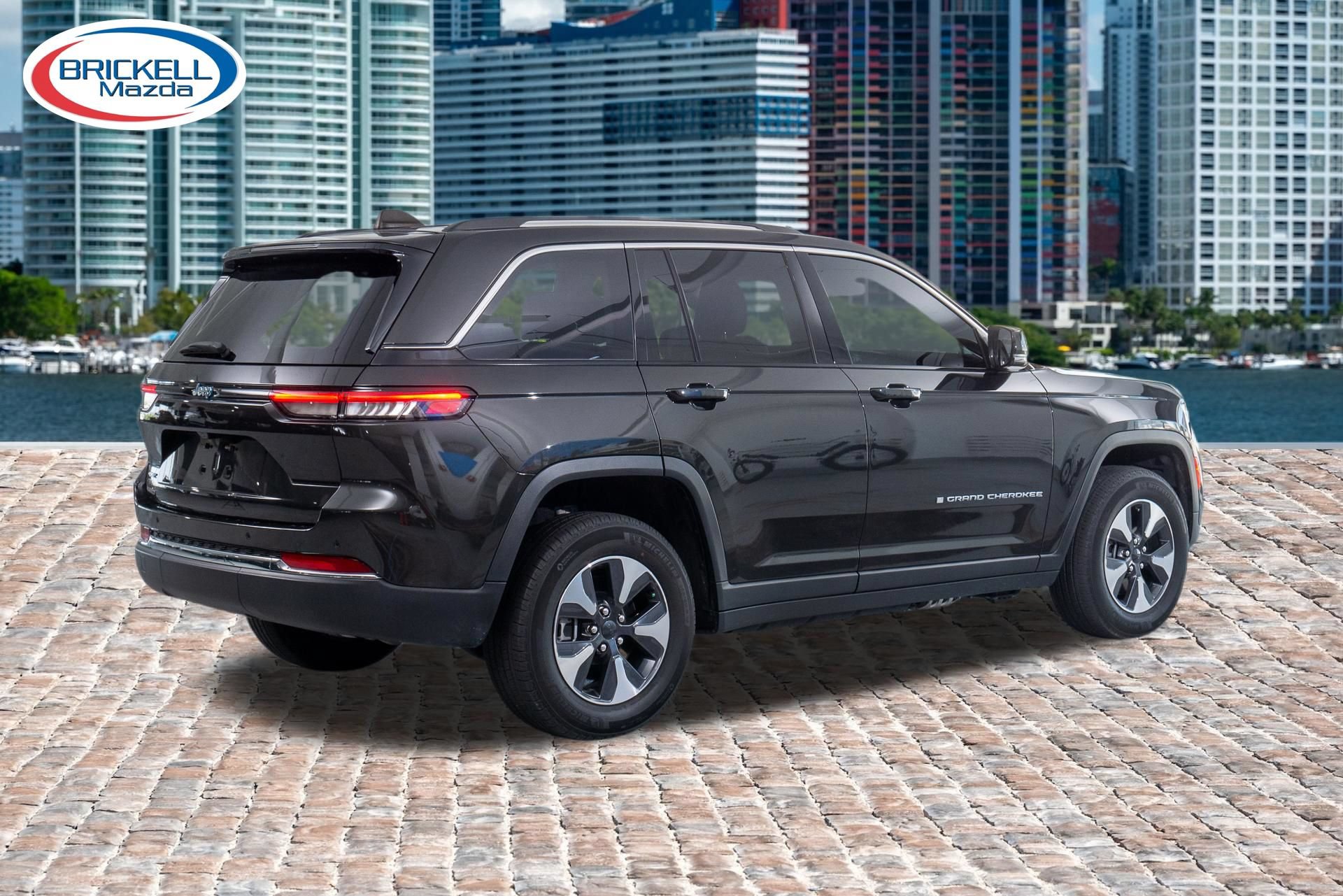 Used 2024 Jeep Grand Cherokee Limited 4xe AWD/4WD image 7
