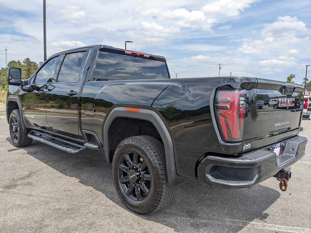 Used 2025 GMC Sierra 2500 AT4 image 21