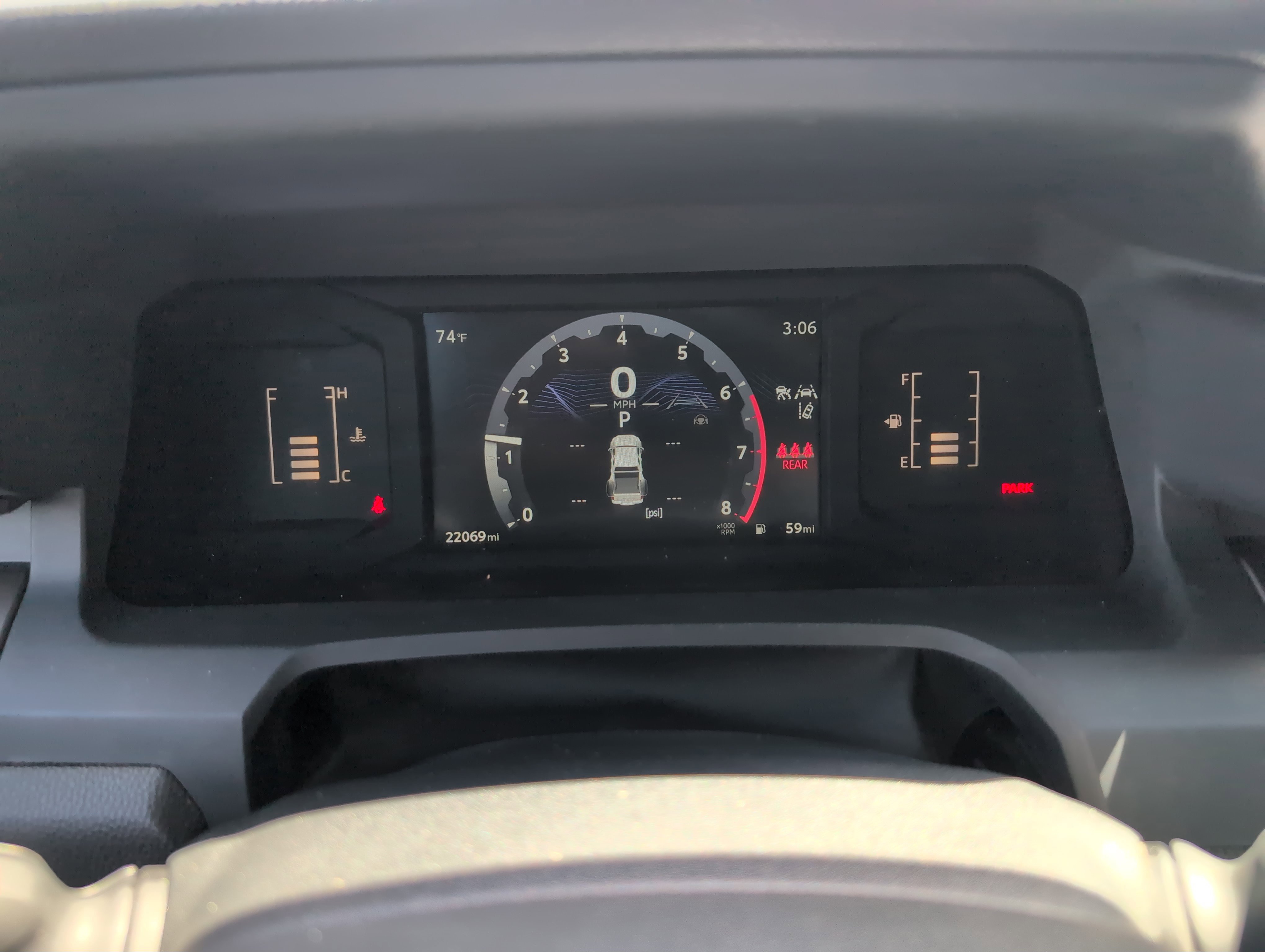 Used 2024 Toyota Tacoma SR5 AWD/4WD image 17