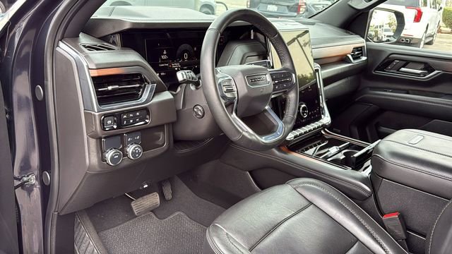 Certified 2025 GMC Yukon XL Denali image 10