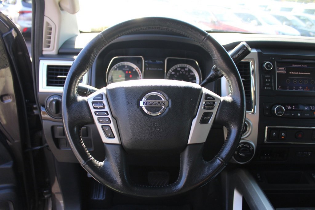 Used 2019 Nissan Titan SV w/ SV Convenience Package image 10