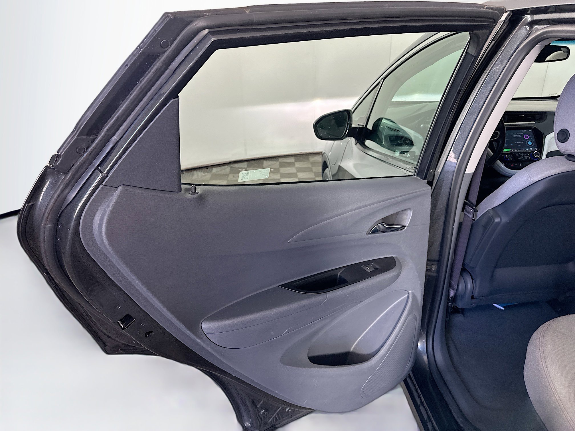 Used 2017 Chevrolet Bolt LT image 24