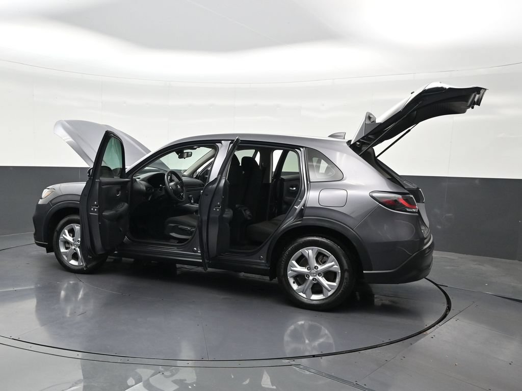 Used 2024 Honda HR-V LX image 38