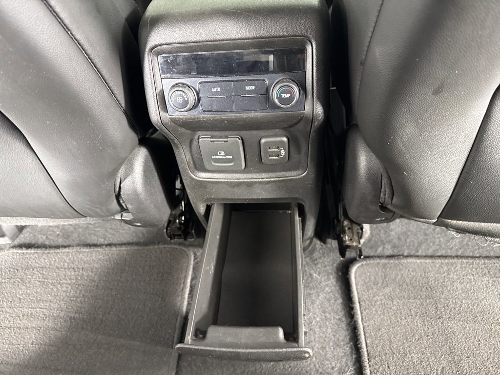 Used 2019 GMC Acadia SLT image 35