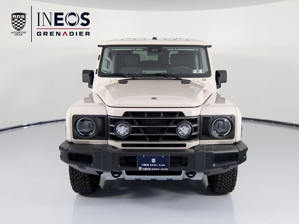 New 2025 INEOS Grenadier Fieldmaster Edition image 2
