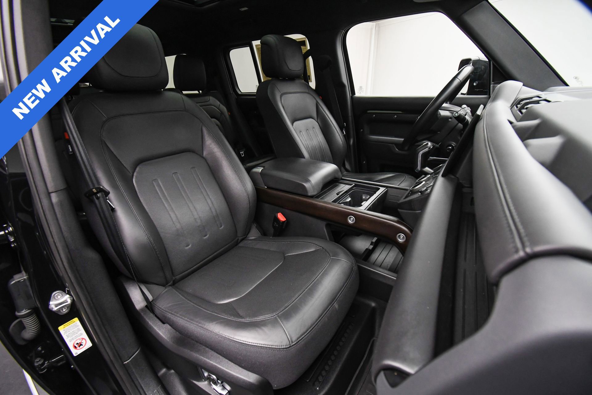 Used 2023 Land Rover Defender 130 X image 17