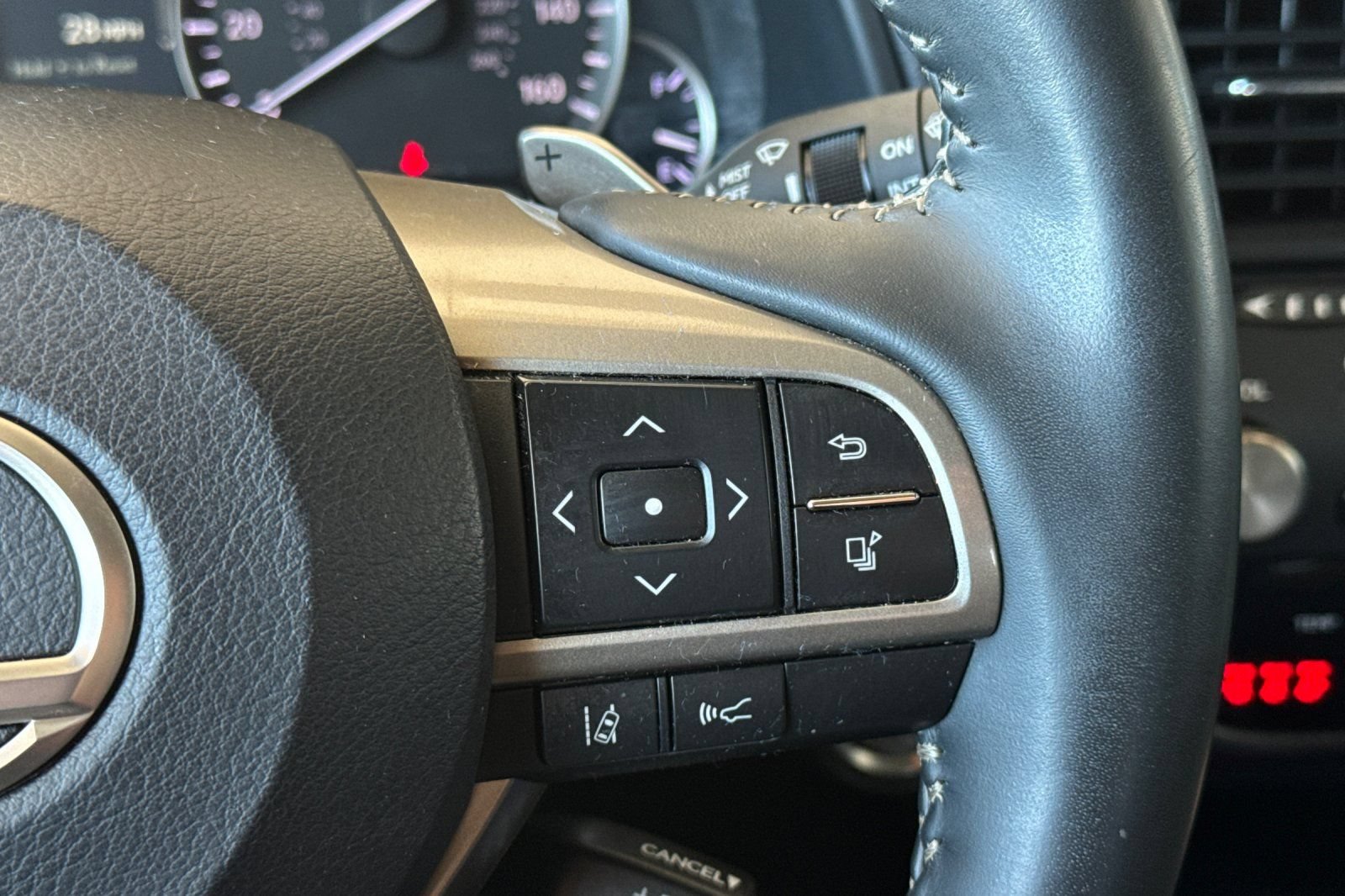 Used 2022 Lexus RX 350 FWD w/ Premium Package image 27