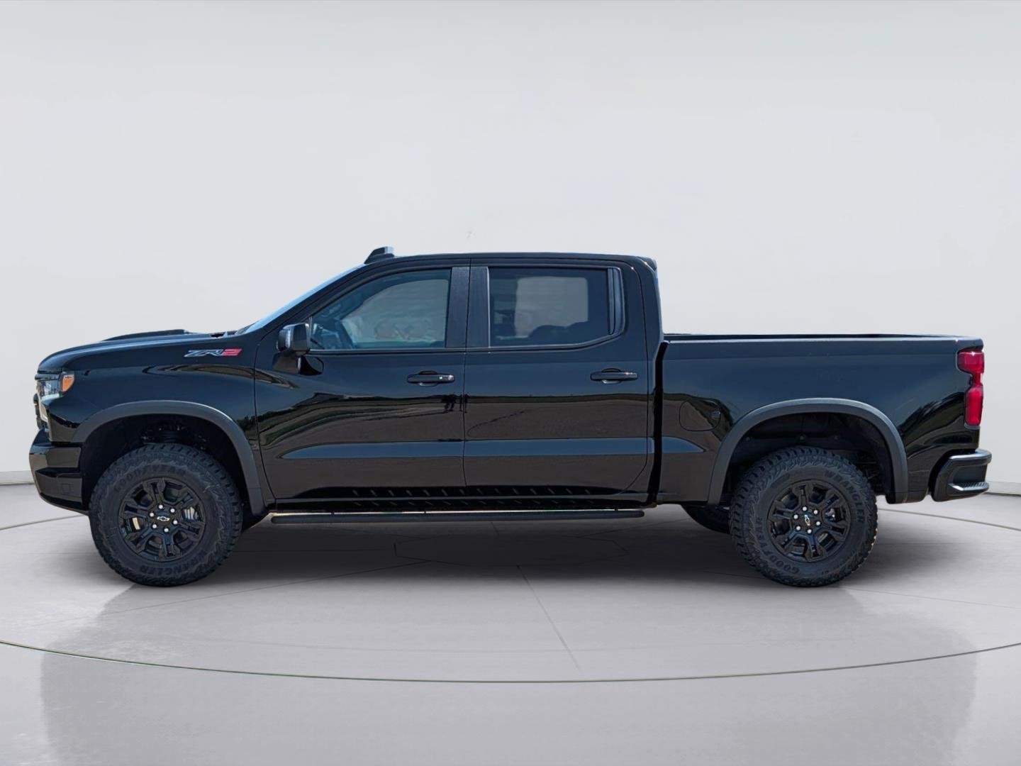 New 2026 Chevrolet Silverado 1500 ZR2 AWD/4WD image 2