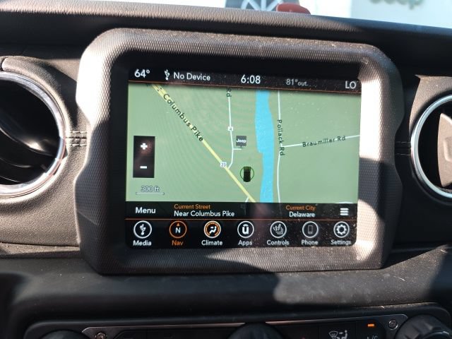 Used 2020 Jeep Wrangler Unlimited Sahara AWD/4WD image 2