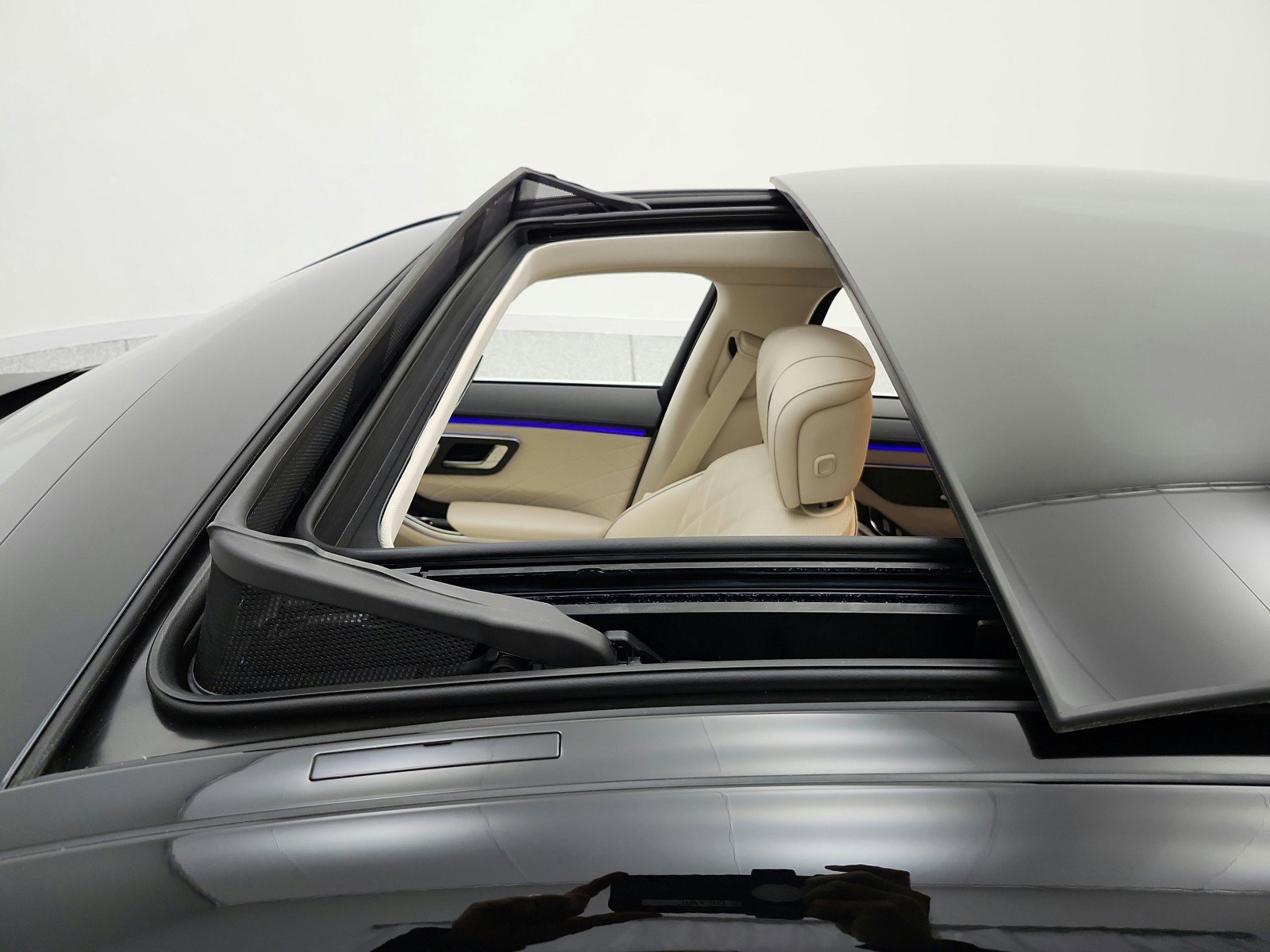 Certified 2024 Mercedes-Benz S 580 4MATIC Sedan image 22