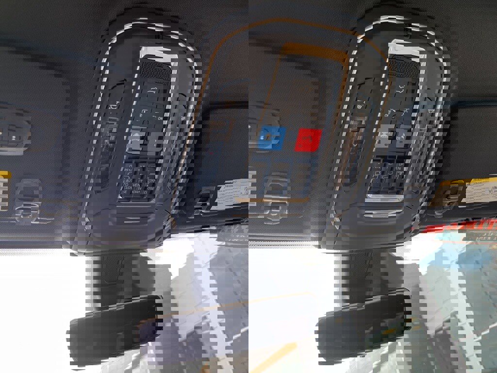 New 2026 Jeep Grand Cherokee L Limited image 12