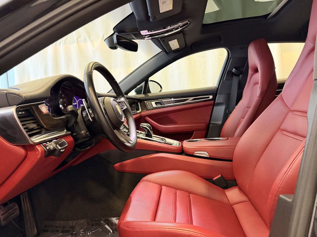Certified 2023 Porsche Panamera 4 AWD/4WD image 5