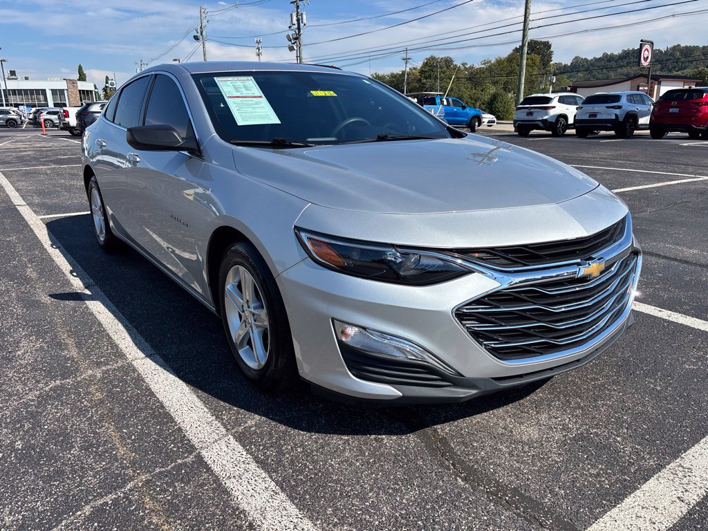 Used 2020 Chevrolet Malibu LS FWD image 1