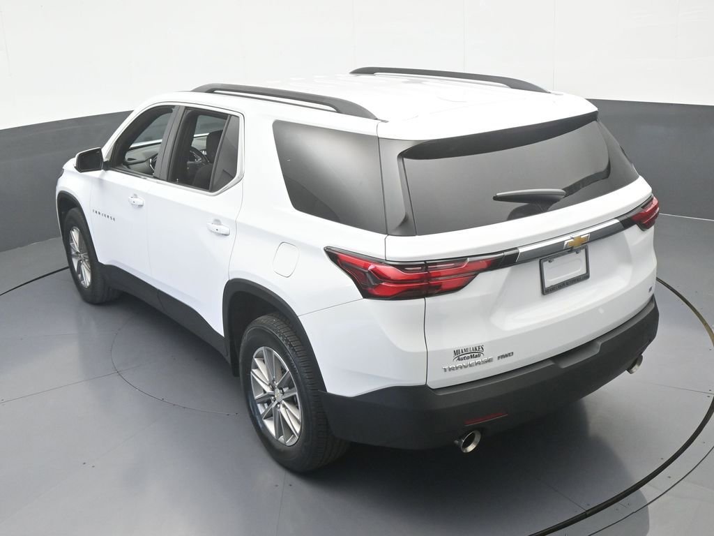 Used 2023 Chevrolet Traverse LT image 48