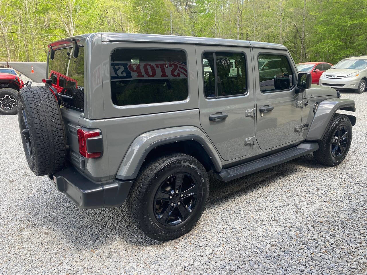 Used 2021 Jeep Wrangler Unlimited Sahara image 5