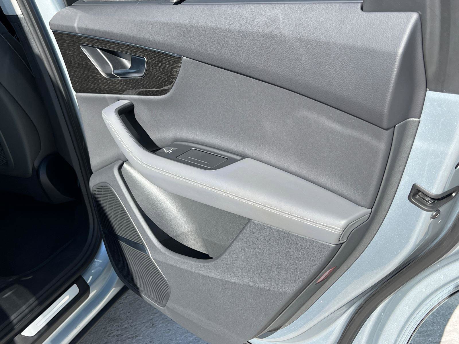 Certified 2025 Audi Q7 2.0T Premium Plus w/ Premium Plus Package image 16