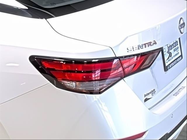 Used 2024 Nissan Sentra SV w/ SV Premium Package FWD image 10