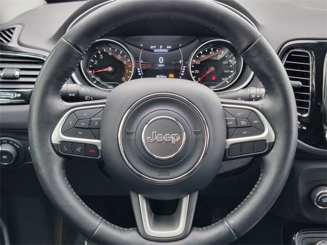 Certified 2018 Jeep Compass Latitude image 32