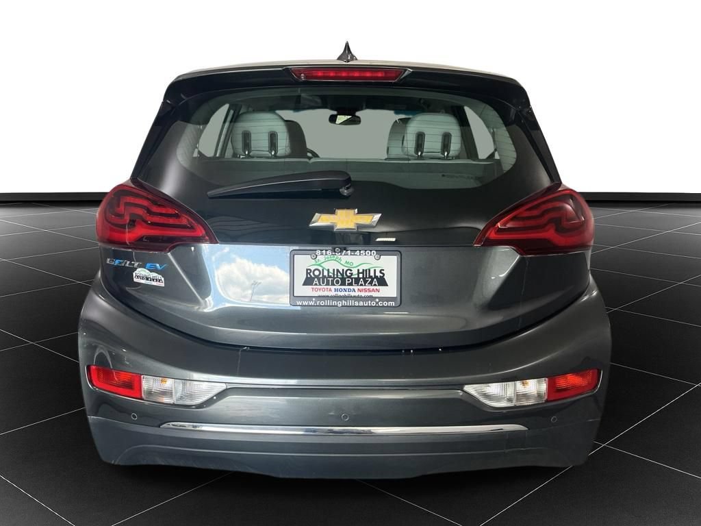 Used 2020 Chevrolet Bolt LT FWD image 4