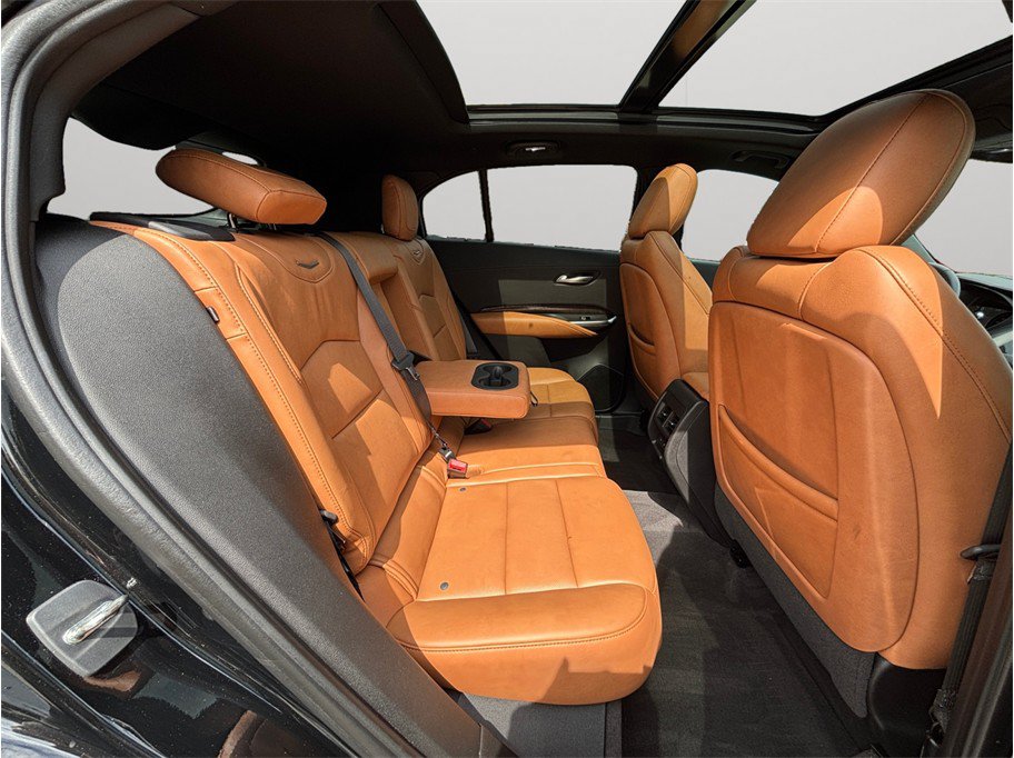 Used 2020 Cadillac XT4 Premium Luxury FWD image 45