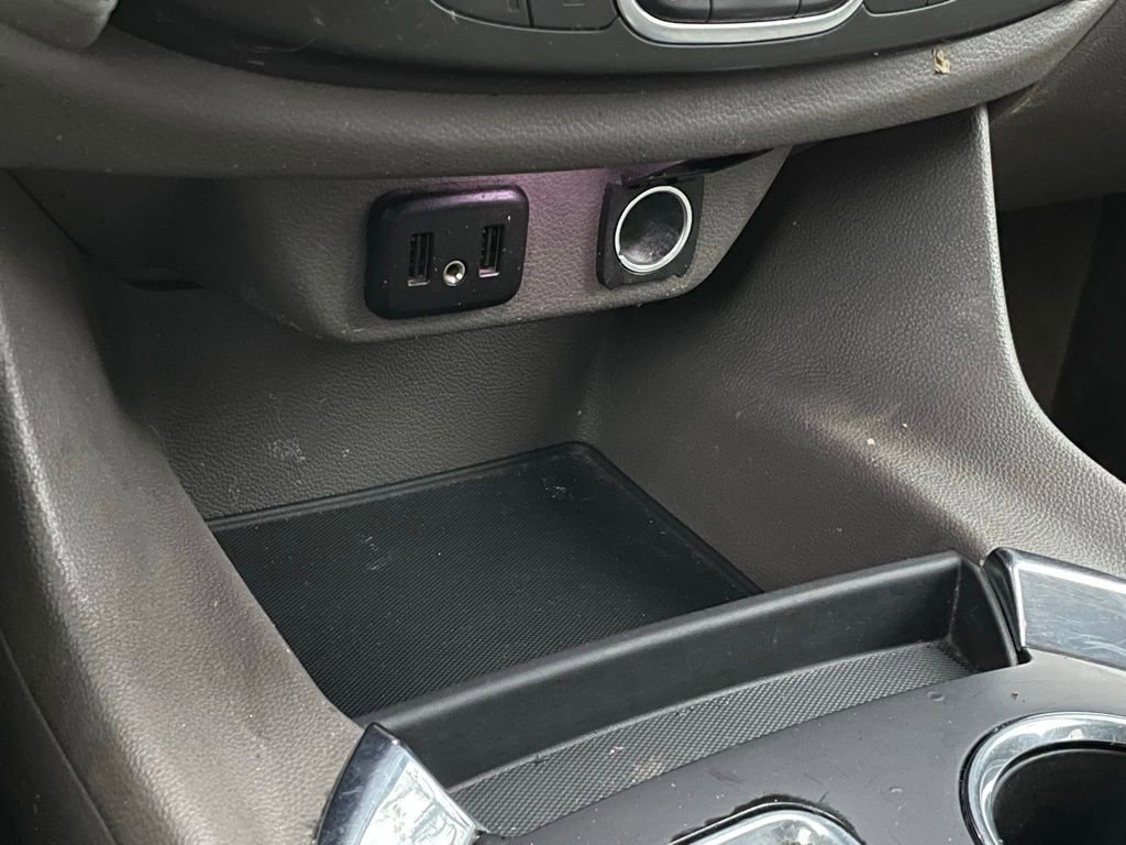 Used 2019 Chevrolet Traverse LT image 20