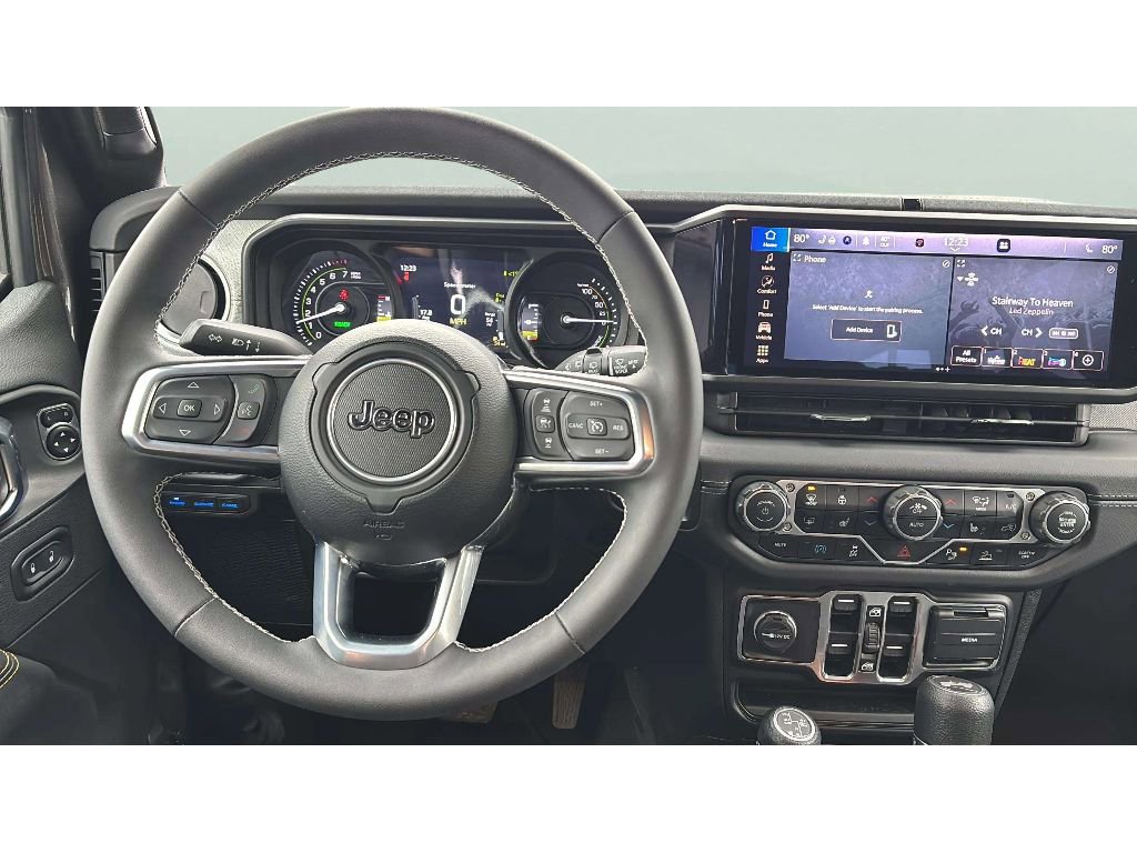 Used 2025 Jeep Wrangler Sahara w/ Safety Group image 15