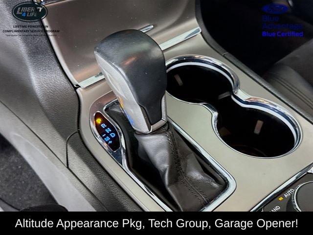 Used 2022 Jeep Grand Cherokee Laredo X image 17