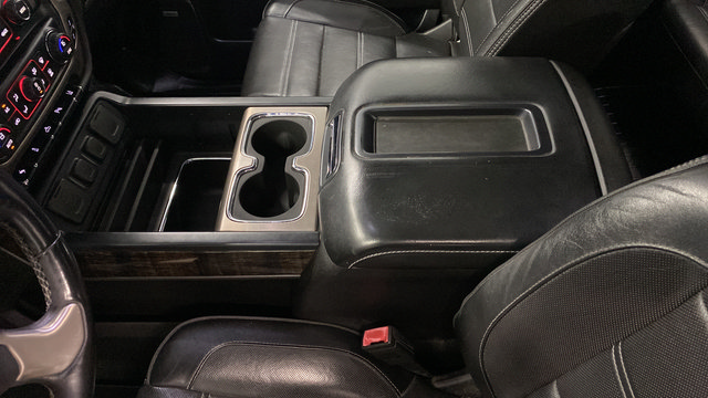 Used 2014 GMC Sierra 1500 Denali w/ Driver Alert Package AWD/4WD image 18