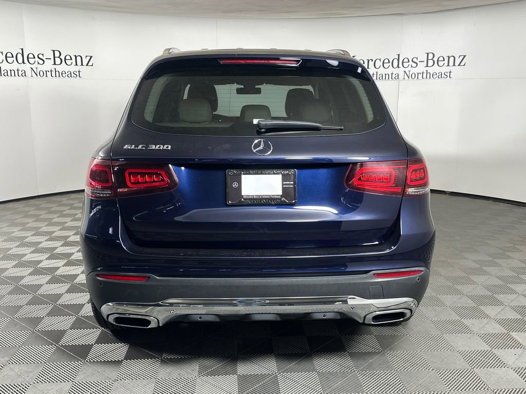 Used 2021 Mercedes-Benz GLC 300 image 6