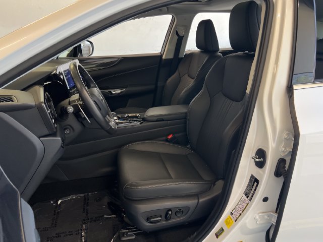 Certified 2025 Lexus NX 350 AWD w/ Accessory Package (2T) image 34