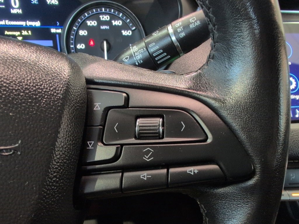 Used 2019 Cadillac XT4 Premium Luxury w/ Technology Package image 16