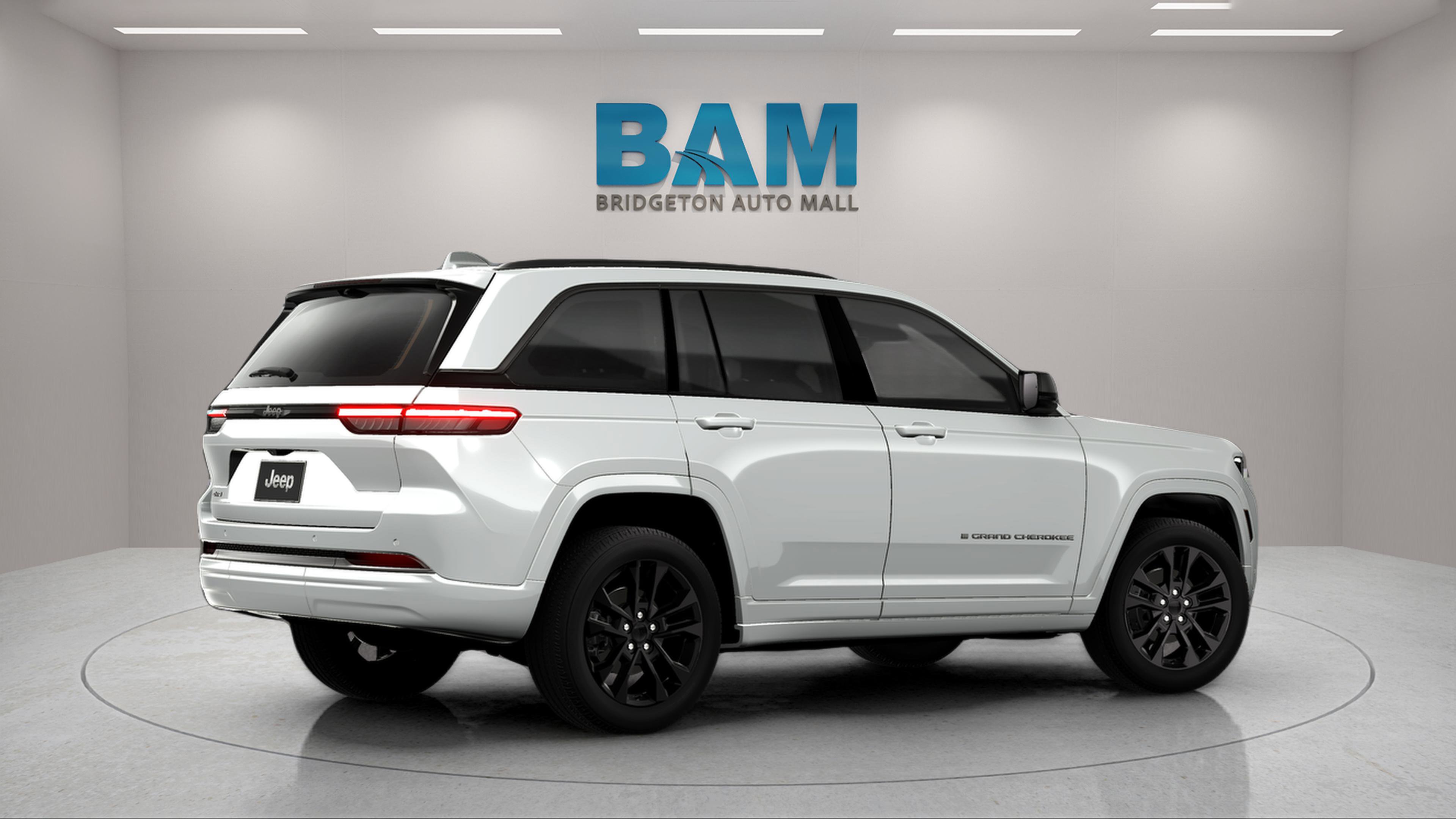 New 2026 Jeep Grand Cherokee Limited Reserve AWD/4WD image 5