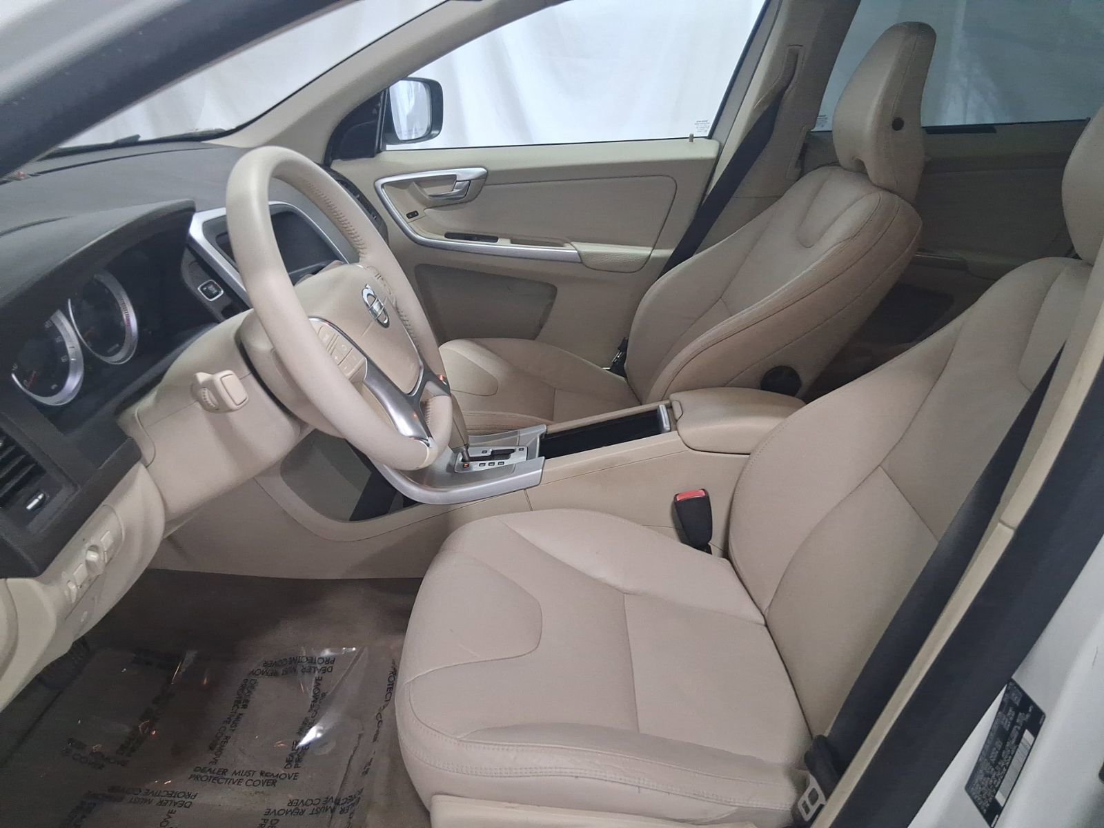 Used 2011 Volvo XC60 T6 image 14